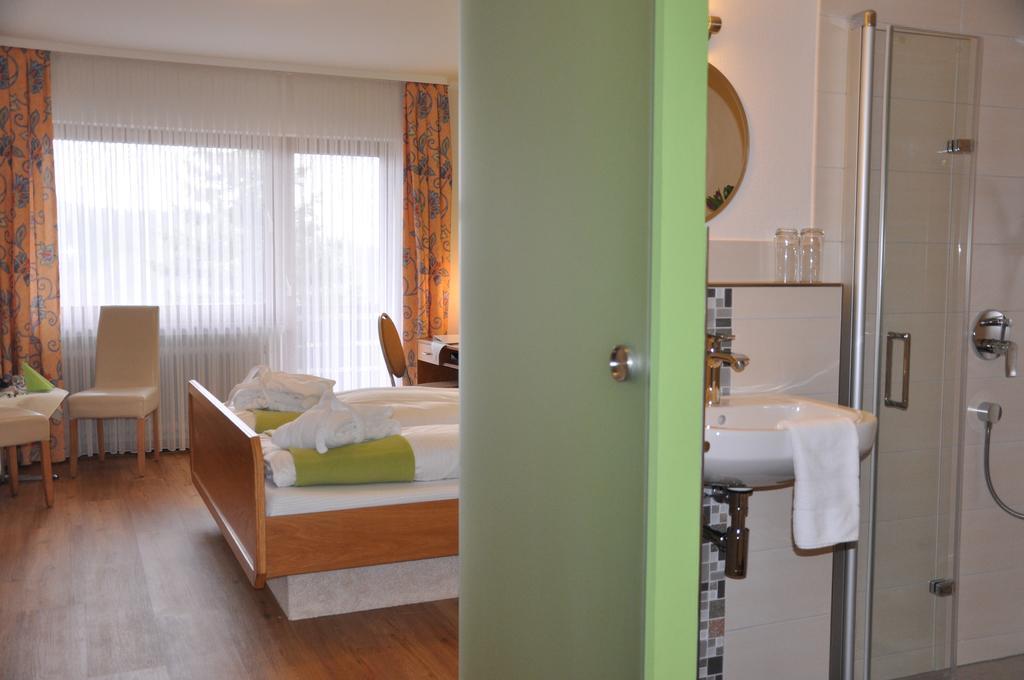 Hotel-Restaurant Sonnenhof Veitsrodt Bagian luar foto