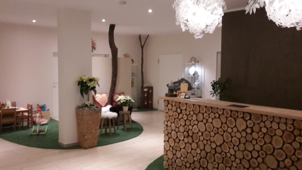 Hotel-Restaurant Sonnenhof Veitsrodt Bagian luar foto
