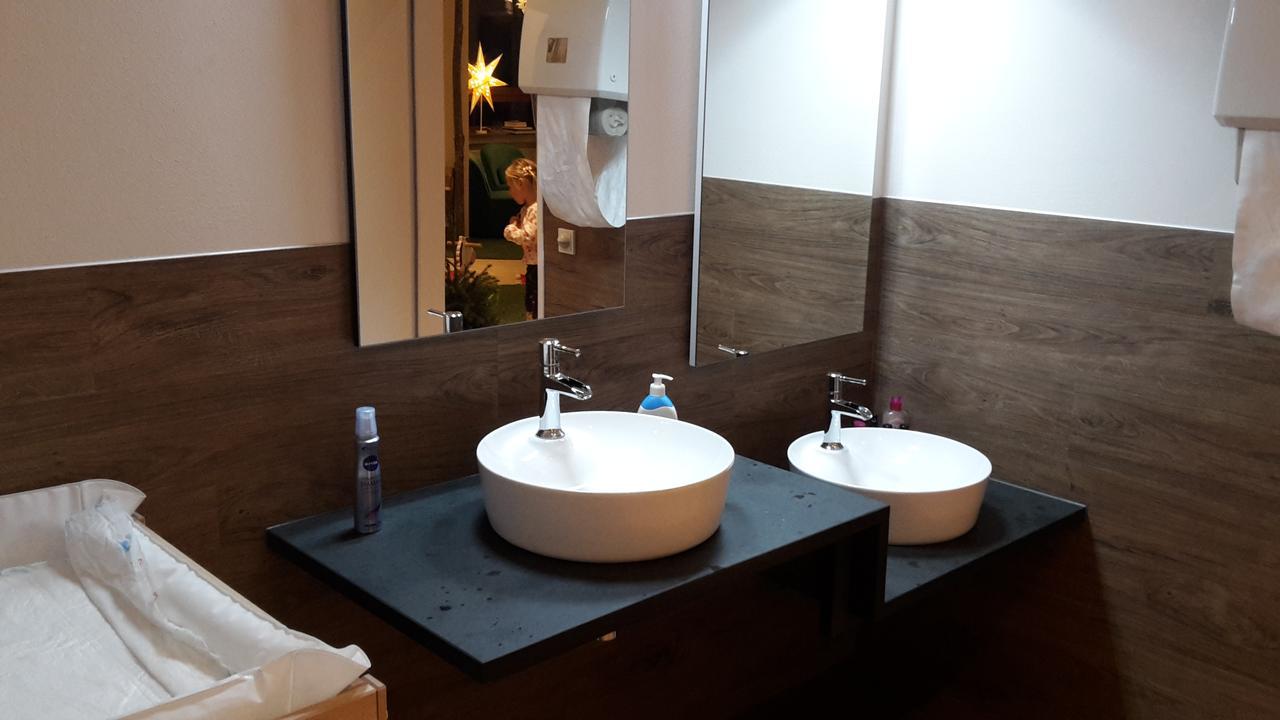 Hotel-Restaurant Sonnenhof Veitsrodt Bagian luar foto
